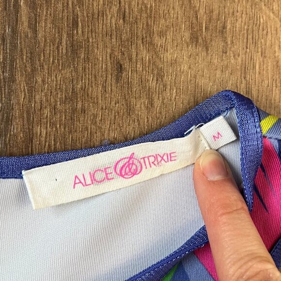 Alice & Trixie Claire Bright Palm Print Scuba Dress Sz M - Picture 10 of 13